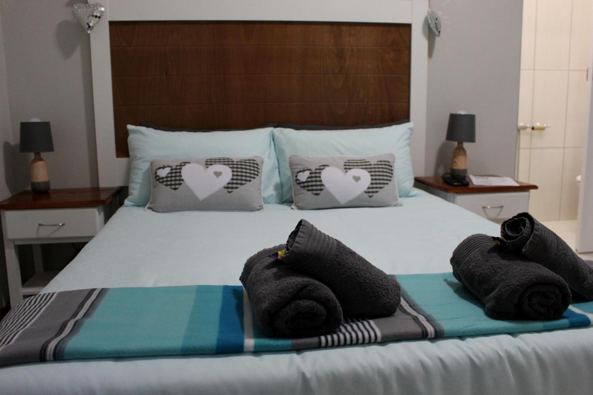 Tranquility Self Catering Hotel Lüderitz Exterior foto